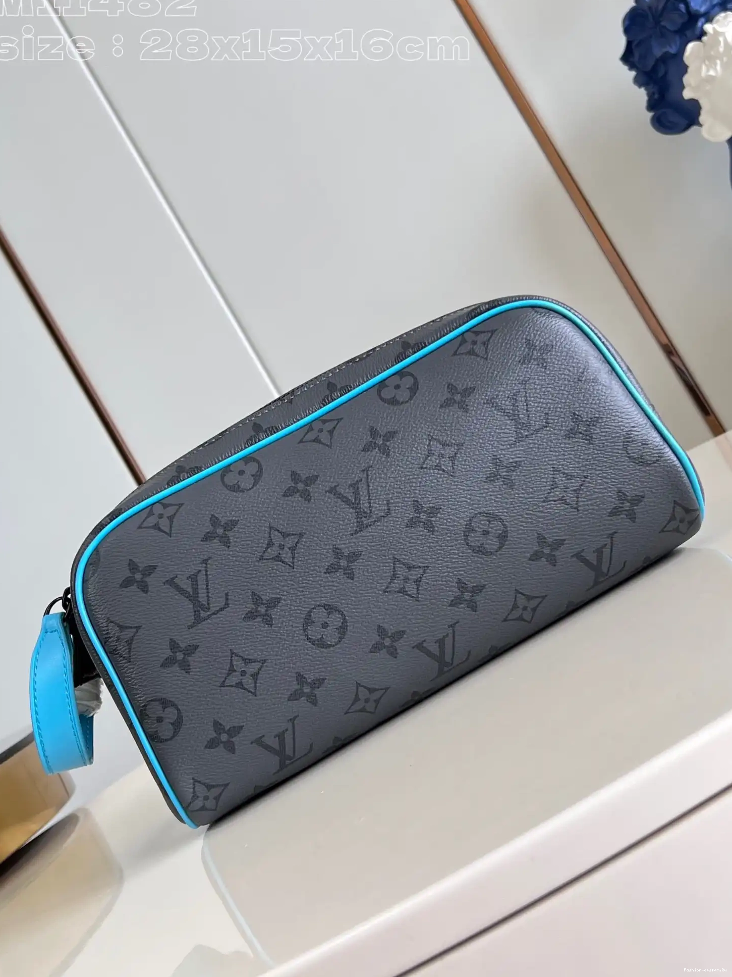 FS CHEAP bag-23*13*12CM KIT LOCKER LOUIS DOPP VUITTON 0606